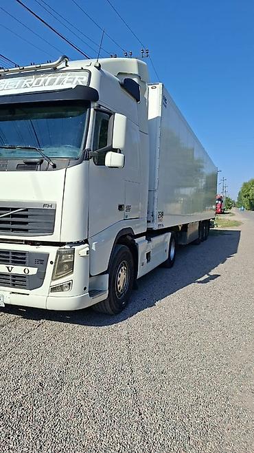 Транспорт: Тягач, Volvo, 2010 г., Холодильник, рефрижератор — 3