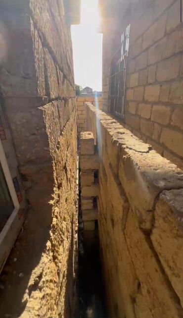 Həyət evləri və villaların satışı: Binəqədi qəs. 4 otaqlı, 120 kv. m, Yeni təmirli — 23