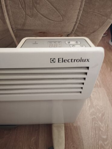 elektrik radiator: Qızdırıcı konvektor, Electrolux, Kredit yoxdur, Ünvandan götürmə