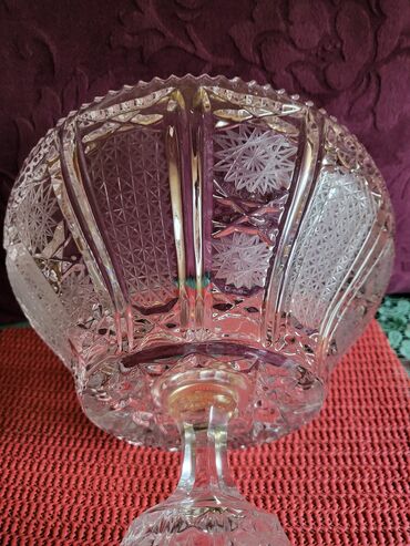 Ostalo posuđe: Bombonijera nova,rucni rad,kristal,led kristal Zajecar 70te — 13