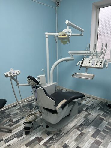 стоматологическое оборудование: Стоматологическая установка