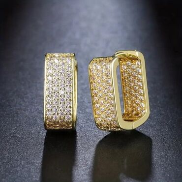 Minđuše: ✨Mindjuse
💫Par 1600 din
💫2 para 1900 din na lalafo.rs — 18 Minđuše: ✨Mindjuse
💫Par 1600 din
💫2 para 1900 din — 18