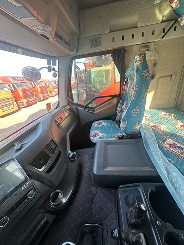 Тягачи: Тягач, 2020 г., Без прицепа — 7