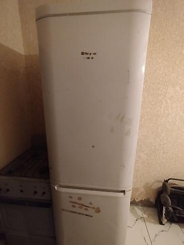 фрейзер мороженое: Холодильник Hotpoint (двухкамерный, нижняя морозильная камера) — 1