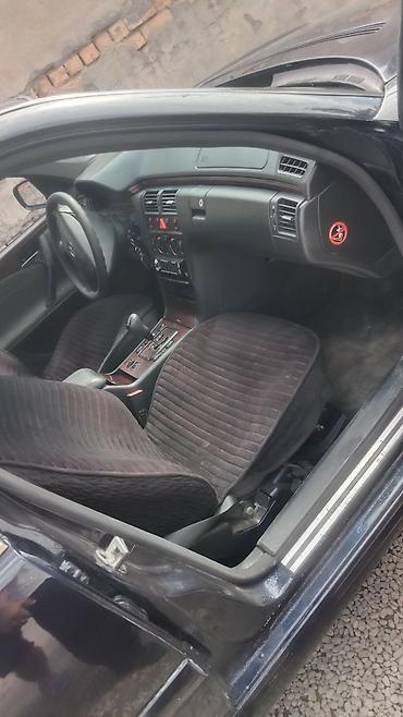 ом 364: Mercedes-Benz E-Class: 2001 г., Автомат, Седан — 3