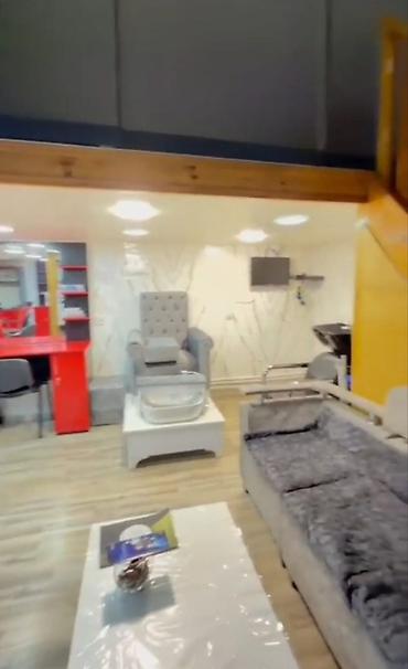 Kommersiya daşınmaz əmlakı: Bileceride 2 mertebeli Salon icareye verilir.Iwlek salondur etrafli — 5