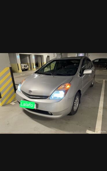 салон ипсум: Toyota Prius: 2007 г., 1.5 л, Вариатор, Гибрид