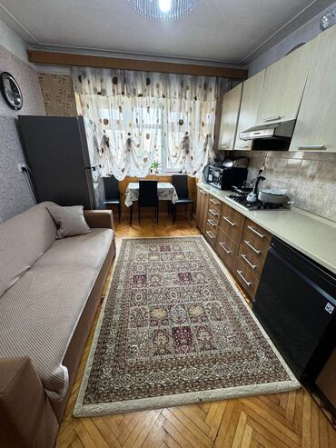 Köhnə tikili: Bakı, 2 otaqlı, Köhnə tikili, m. Əhmədli, 60 kv. m — 15