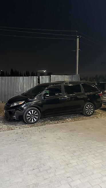 Toyota: Toyota Sienna: 2019 г., 3.5 л, Автомат, Бензин, Минивэн — 2