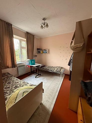 Продажа коттеджей и домов: 🏡 Продаётся участок с домом в Эркин-Тоо2 📍 Тихий и перспективный — 19