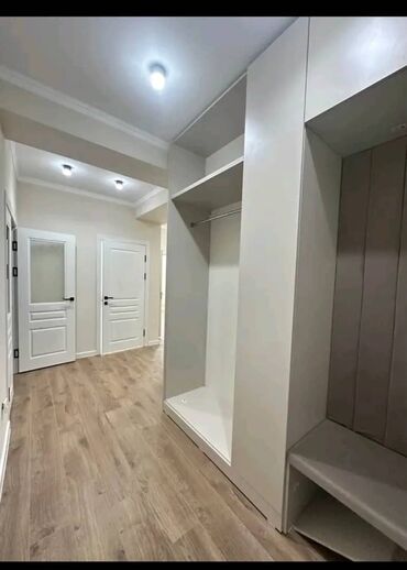сдаю пивной бар: 1 комната, 76 м², Элитка, 3 этаж, Евроремонт