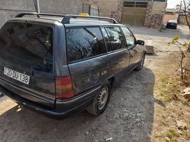 aqro texnikalar: Opel Astra: 1.8 l | 1995 il 362541 km Hetçbek