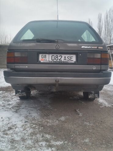 Volkswagen: Volkswagen Passat: 1992 г., Механика, Универсал — 10