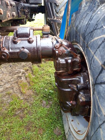 Traktorlar: Belarus 892 traktoru - Güclü universal kənd təsərrüfatı traktoru - Ön — 6