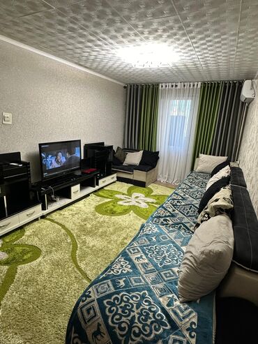 однокомнатная квартира продается: 2 комнаты, 54 м², 2 этаж, Косметический ремонт