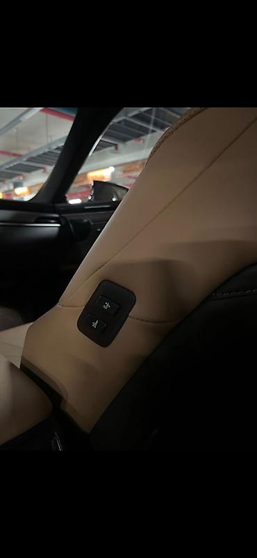 Lexus: Lexus ES: 2019 г., Седан — 10