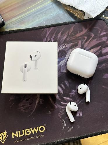 apple airpods 4 qiymeti: Heçbir problemi yoxdur. Təmirdə olmayıb. Üzərində kabro veriləcək — 2