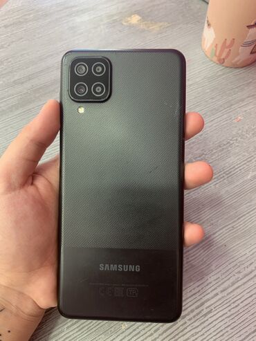samsung z filip 3: Samsung Galaxy A12, 32 GB, rəng - Qara, Barmaq izi, İki sim kartlı, Face ID