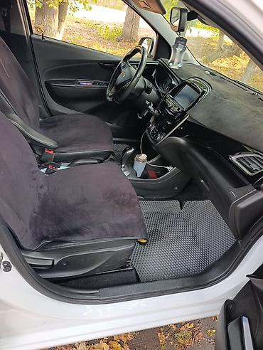 шевролет спарк: Chevrolet Spark: 2020 г., 1 л, Автомат, Бензин, Хэтчбэк — 2