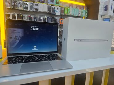 Apple MacBook: Apple MacBook, 13.3 ", Intel Core i5, 128 GB, Ünvandan götürmə