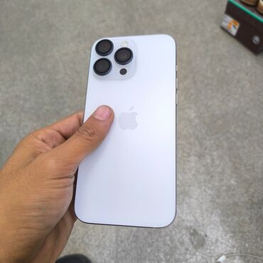 чехоы: IPhone 16 Pro Max, Б/у, 512 ГБ, White Titanium, Коробка, Кабель, Чехол, 100 %