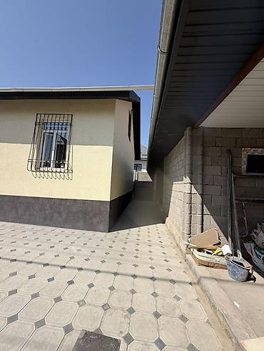 Кыймылсыз мүлк: Продаётся частный новый дом с огороженным участком 4 соток, с — 10