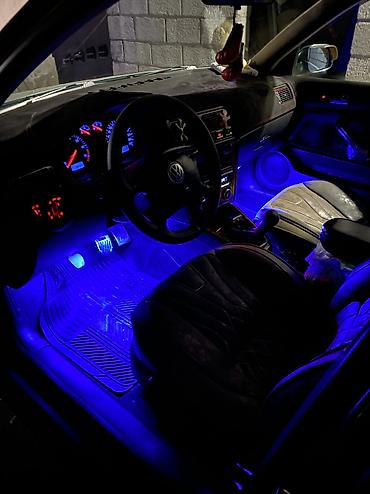 Volkswagen: Volkswagen Golf: 1999 г., 2 л, Механика, Бензин, Хэтчбэк — 17