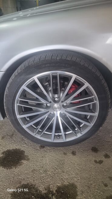 Yağlar və avtokimyəvi maddələr: İşlənmiş Disk təkər BMW 245 / 40 / R 19, 5 Boltlu