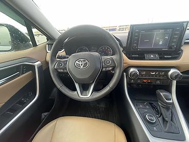 camri 70: Toyota RAV4: 2021 г., 2.5 л, Вариатор, Гибрид, Кроссовер — 10
