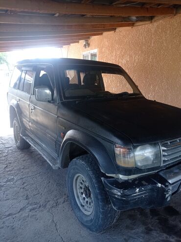 mitsubishi delica d5: Mitsubishi Pajero: 1992 г., 3 л, Автомат, Бензин, Внедорожник