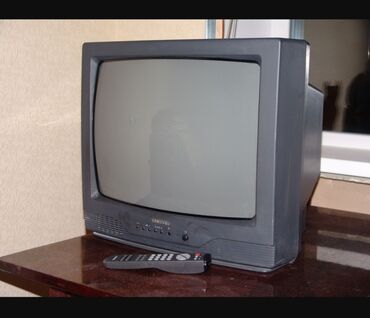 маленький телевизор: Продаю 2 рабочих маленьких и 1 большой телевизор такого типа, как на