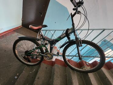 Велосипеды: Продаётся велосипед полноразмерный 26 колеса