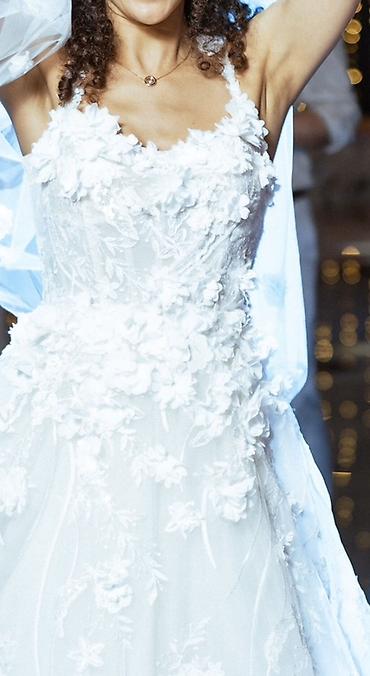 Donlar: Bu gözel bəxt gətirən Pronovias firmaya məxsus gəlinlik satılır — 4