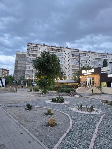 дома барачного типа: 2 комнаты, 67 м², 106 серия, 7 этаж, Старый ремонт
