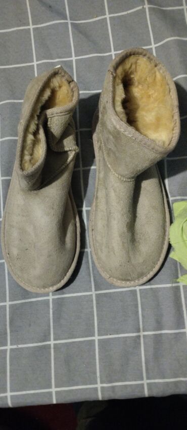 Mokasine: Mokasine, 39 — 2