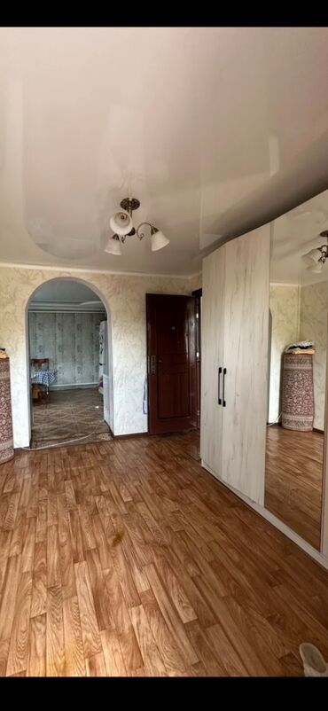дом на иссык куле: 65 м², 3 комнаты, Парковка, Забор, огорожен