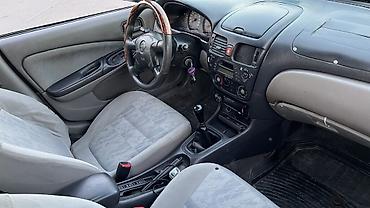 almera: Nissan Almera: 2001 г., 1.8 л, Механика, Бензин, Седан — 6