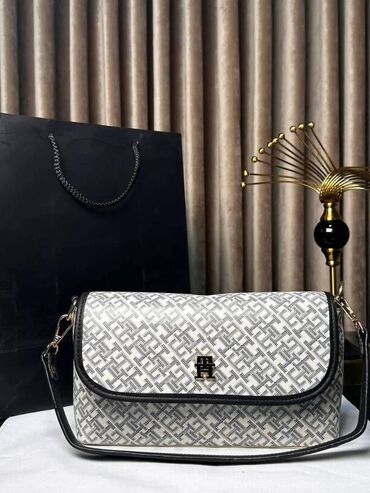 Torbe: Tasne 
pk na lalafo.rs — 9 Torbe: Tasne 
pk — 9