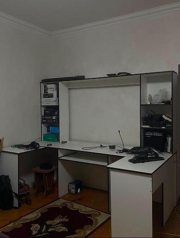 Künc masa, Polkalı, Siyirməli, MDF, Zəmanətsiz, Kredit yoxdur