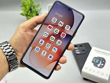 Мобильные телефоны и аксессуары: Redmi, Redmi Note 13, Б/у, 512 ГБ, цвет - Черный, 2 SIM — 3