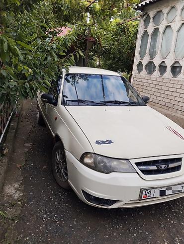 машина лонос: Daewoo Nexia: 2012 г., 1.5 л, Механика, Газ, Седан — 2