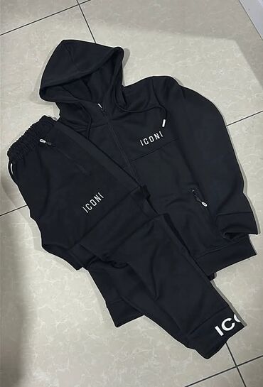 novi model tech fleece: Komplet, 2XL (EU 56), L (EU 52), M (EU 50), bоја - Crna