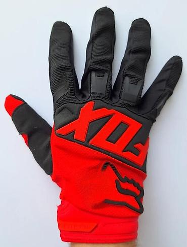 Personal Items: Color - Red — 3