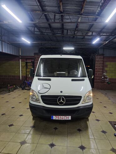 спринтер бортовой грузовой: Mercedes-Benz Sprinter: 2010 г., 2.2 л, Автомат, Дизель