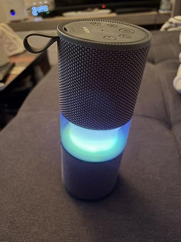 zenskitop c: Prenosni Bluetooth zvučnik sa LED ambijentalnim osvetljenjem - — 3