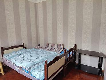 Həyət evləri və villaların satışı: 2 otaqlı, 49 kv. m, Orta təmir — 9