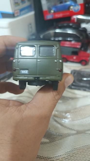 УАЗ: UAZ-452 “Buxanka” metal kolleksiya modeli - Miqyas: 1:43 (alt hissədə — 4