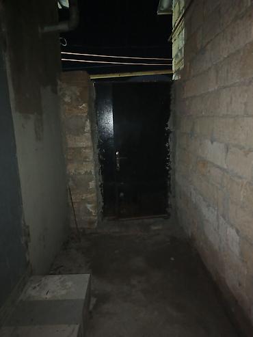 Həyət evləri və villaların satışı: 2 otaqlı, 35 kv. m, Orta təmir — 25