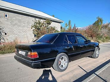 мерседес бенц с: Mercedes-Benz E-Class: 1991 г., 2.2 л, Механика, Бензин, Седан — 3