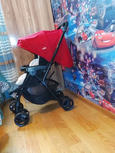 Gəzinti arabaları: Klassik gəzinti arabası, Mothercare, İşlənmiş, Yaş: 30 ay, Ünvandan götürmə, Ödənişli çatdırılma